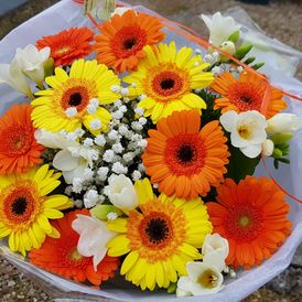 Bouquet fleurs orange et jaune
